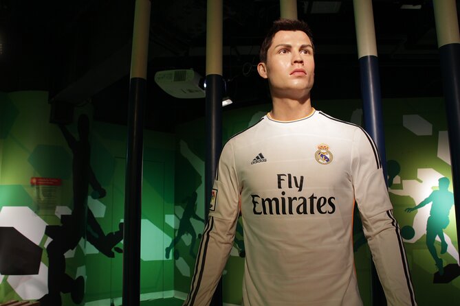 Bangkok Sea Life Madame Tussauds Entrance Tickets - Common Questions