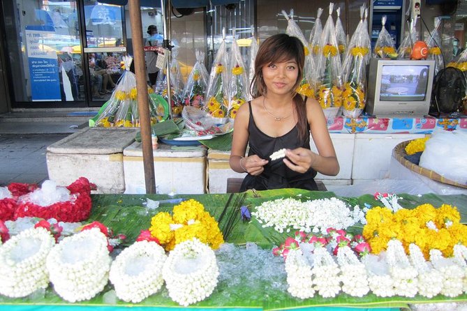 Bangkok Selfie City & Muslim Landmark Tours With Halal Meal (Sha Plus) - Maximum Travelers for the Tour