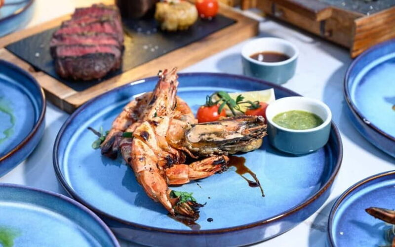 Bangkok: Siam Yacht Club Royal Orchid Sheraton F&B Packages - Who Is This Experience Best For?