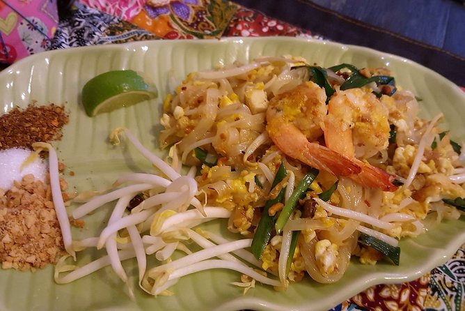 Bangkok: Silom Thai Cooking Class With Market Tour - Directions to Silom Cooking School