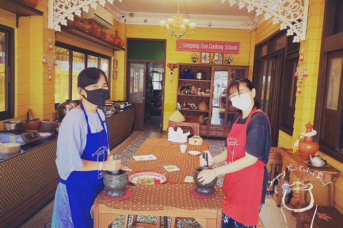 Bangkok Small-Group Half-Day Cooking Class With Market Visit - Small-Group Experience With Personalized Attention