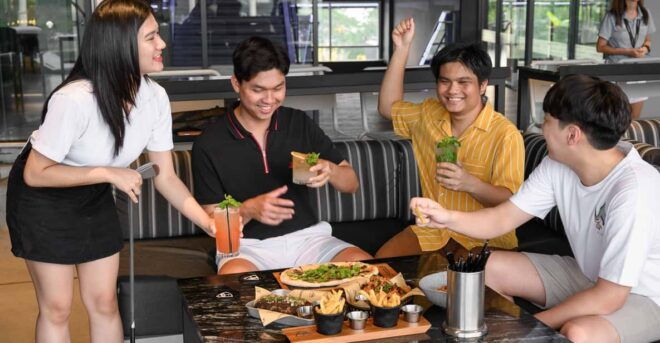 Bangkok: Sports Bar by Topgolf Megacity F&B Packages - Food and Beverage Options