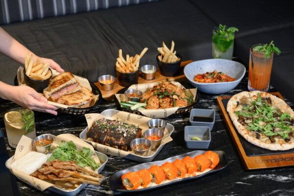 Bangkok: Sports Bar by Topgolf Megacity F&B Packages - Break Down