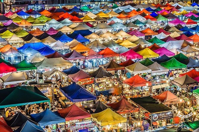 Bangkok Sunset Selfie Landmark Tour With Dinner at China Town - Capturing the Beauty of Bangkoks Sunset