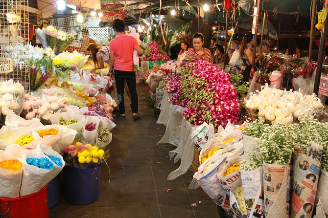 Bangkok Sunset Selfie Landmark Tour With Dinner at China Town - Tips for a Memorable Sunset Selfie Tour in Bangkok