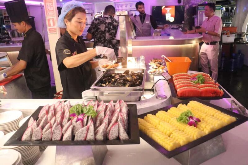 Bangkok Sunset Temples & Twilight River Dinner Journey - Why this Tour Offers Value for Travelers