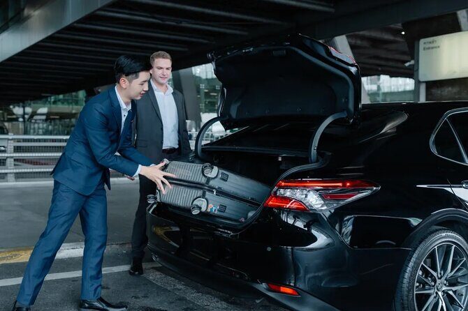 Bangkok Suvaanabhumi Airport Guide Fasttrack Immigration Service - The Experience: What You Can Expect