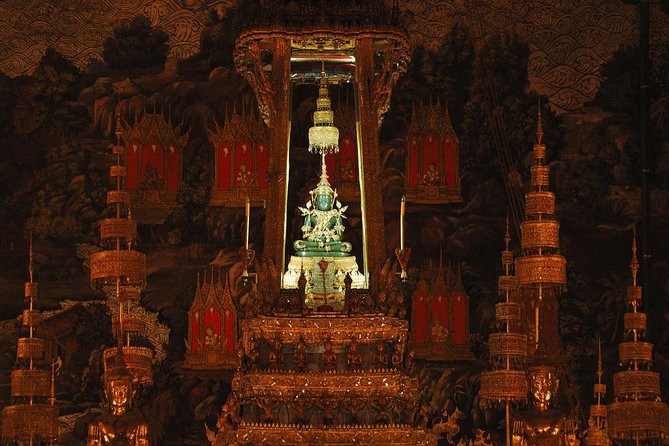Bangkok Temple Emerald Buddha Entrance Ticket With Hotel Transfer - Reviews and Ratings