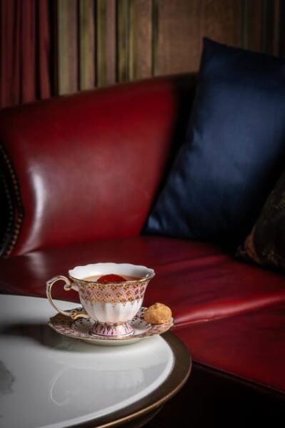 Bangkok: The O.S.S Room by Jim Thompson Heritage - Venue Ambiance and Design