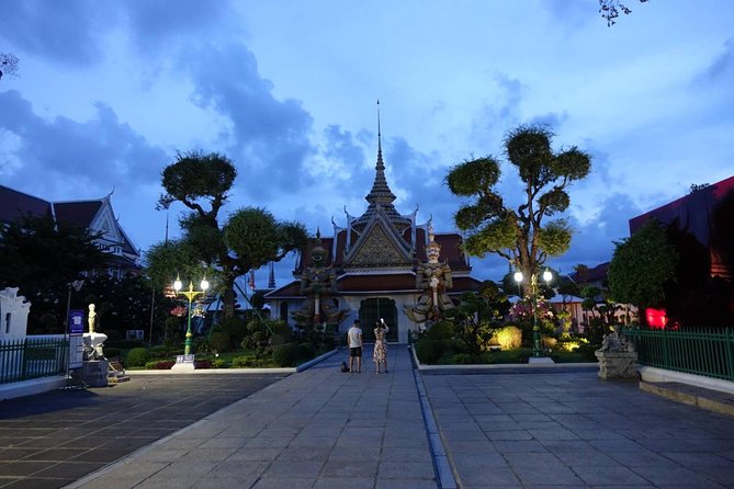 Bangkok & Thonburi Evening Cycling I - Cultural Experiences Along the Way