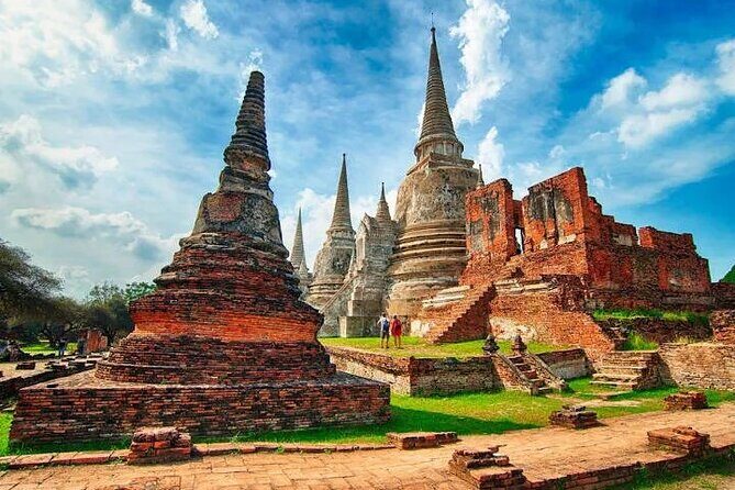 Bangkok to Ayutthaya: Temples & Local Candy One Day Tour - Good To Know
