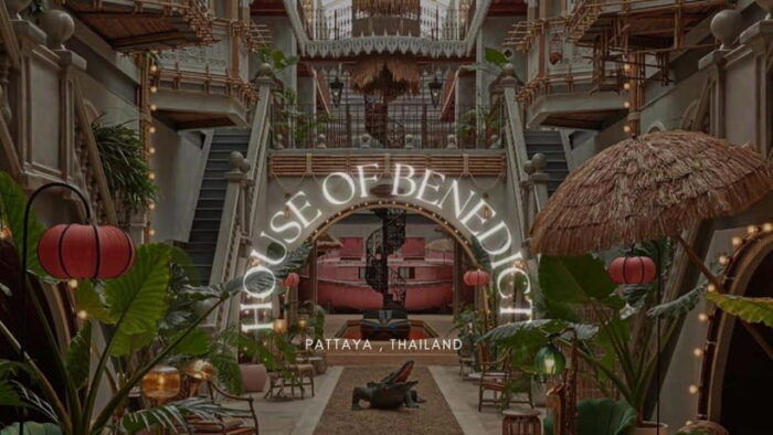 Bangkok to Pattaya VIP Private Dreamy Photo Tour - Dining at the Mermaid Birds Nest Restaurant