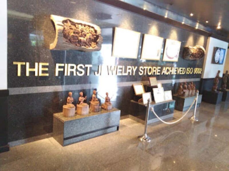 Bangkok Tour: Golden Buddha, Reclining Buddha & Gems Gallery - An In-Depth Look at the Tour  