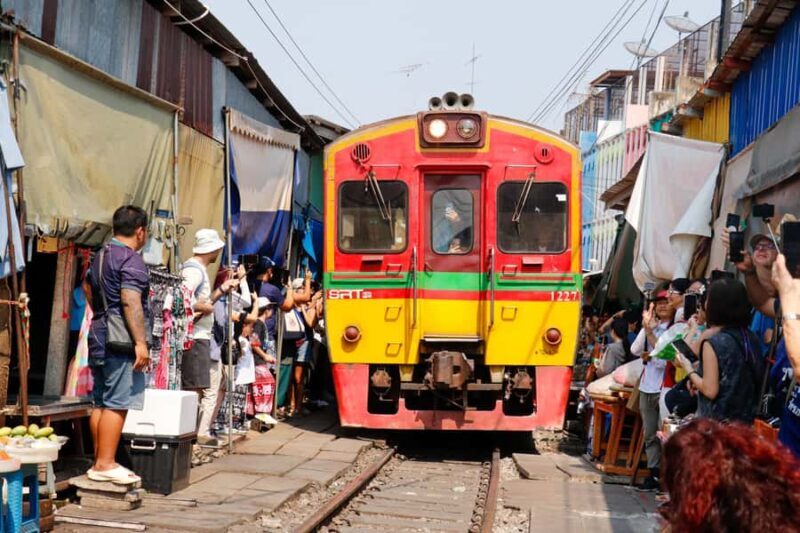 Bangkok: Traditional House, Floating & Maeklong Train Market - What to Expect from This Tour