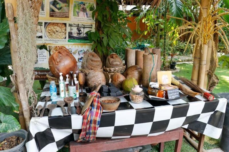 Bangkok: Traditional House, Floating & Maeklong Train Market - FAQs