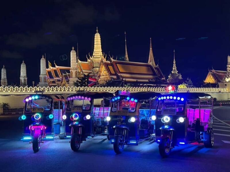 Bangkok: Tuk-Tuk Night Food Tour with Roof top bar & Markets - Final Thoughts: Who Will Love This Tour?