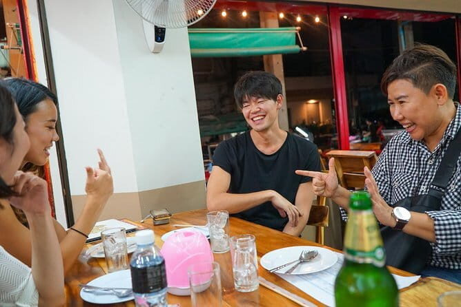 Bangkok Tuk Tuk Night Tour with food & drinks in Siam & Silom - Authenticity and Unique Aspects of the Tour