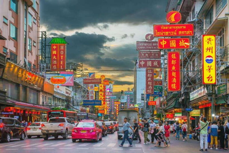 Bangkok: Tuk-Tuk Ride, Wat Arun, and Flower Market Tour - Itinerary Highlights