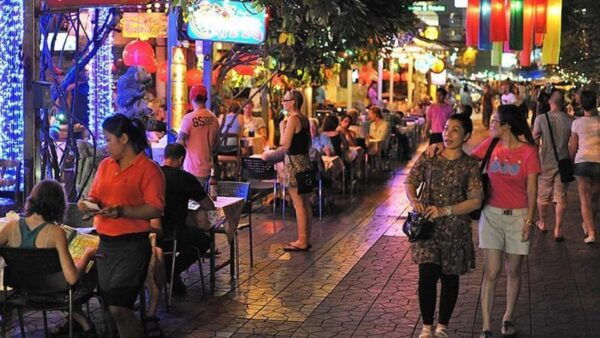 Bangkok: Tuk Tuk Tour by Night Free Dinner at Local Bar - Important Tour Information