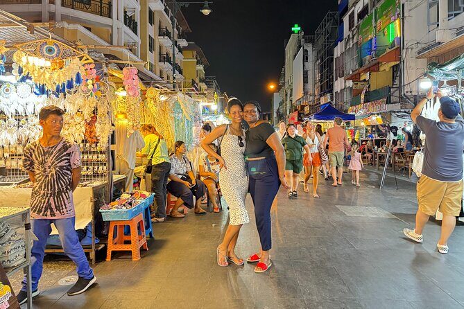Bangkok : TUK TUK Tour Night Life - Private with Hotel Pick Up - Discovering Bangkok’s Nightlife on a Tuk-Tuk