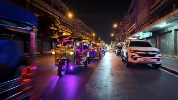 Bangkok: TUK Tuk Tour Night Life Private With Hotel Pick up - Questions You May Have