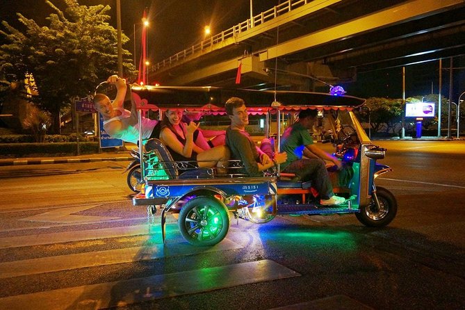 Bangkok Under the Night Lights by TUK-TUK (SHA Plus) - Tour Details