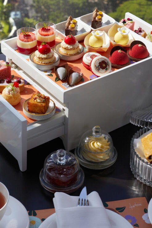 Bangkok: Up & Above Bar Rooftop at The Okura Prestige - Experience Highlights