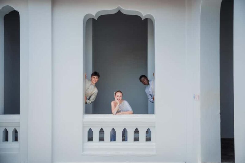 Bangkok: Wat Arun Private Photoshoot with Pro Photographer - The Experience: What to Expect