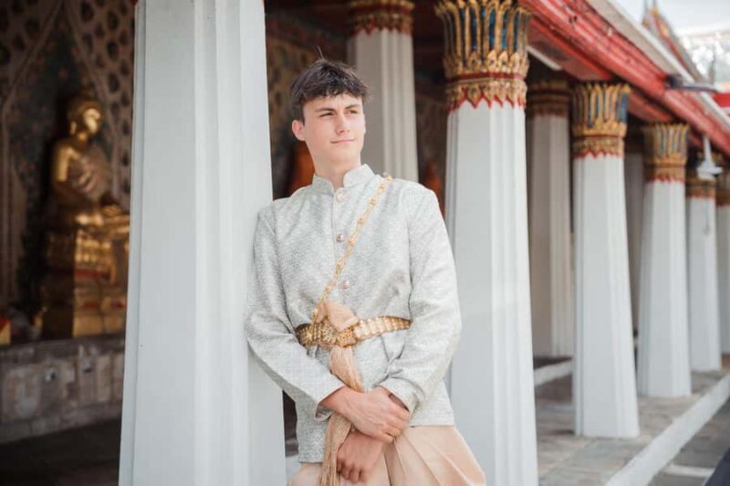 Bangkok: Wat Arun Tour w/ Costume & Coconut Pancake Class - Exploring Bangkok’s Flavors at Talat Phlu Food Market