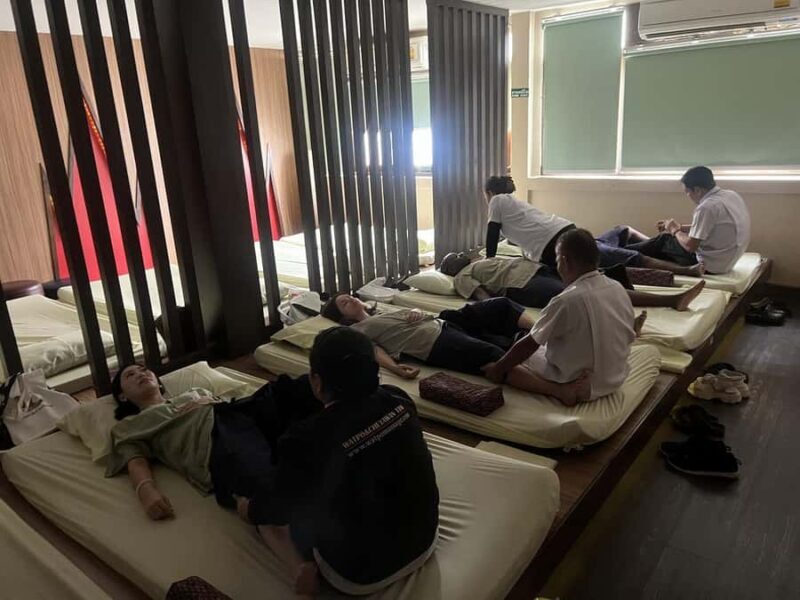 Bangkok: Wat Pho Thai Massage Experience with Training - A Deep Dive into the Wat Pho Experience