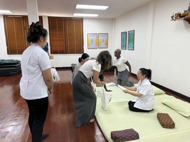 Bangkok: Wat Pho Thai Massage Experience with Training - The Sum Up