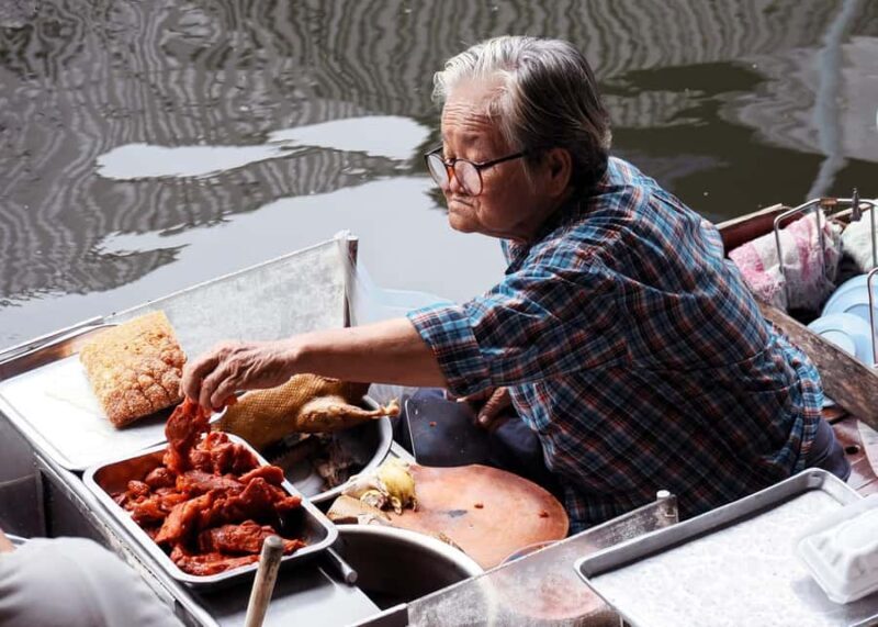 Bangkok:Damnoen Saduak Floating Market & Railway Market - Is This Tour Worth the Price?