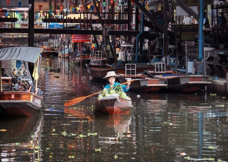 Bangkok:Damnoen Saduak Floating Market & Railway Market - Final Words
