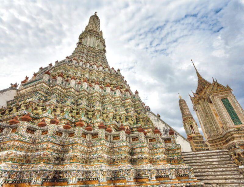 Bangkoks Best: City Highlights and Floating Markets Tour - Cultural Experience