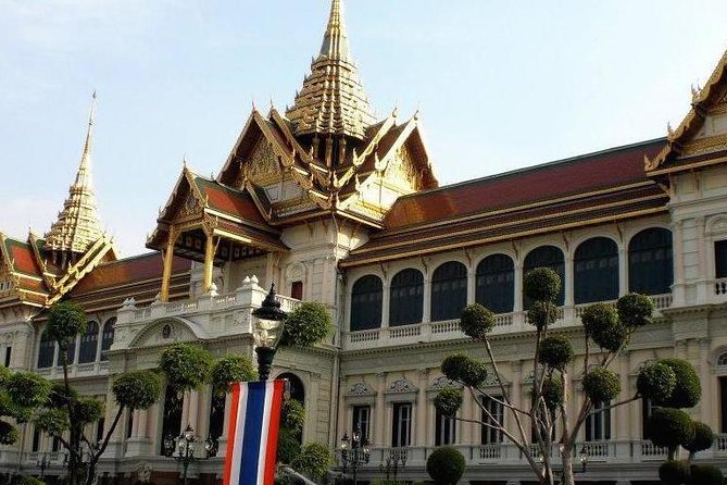 Bangkoks Grand Palace Tour With Hotel Pick up - Common Questions