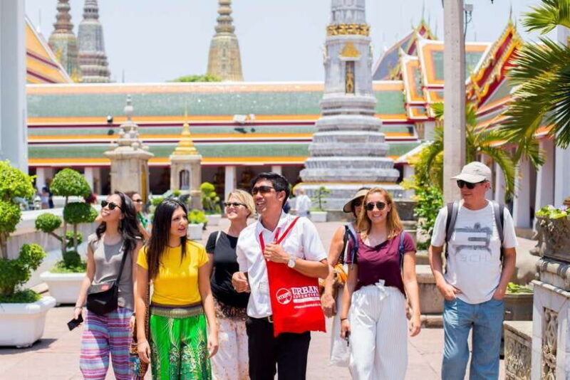Bangkoks Highlights by Longtail Boat and on Foot - Itinerary and Main Attractions