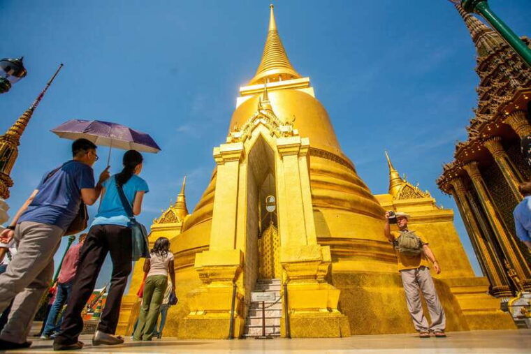 Bangkoks Highlights by Longtail Boat and on Foot - Experience and Highlights