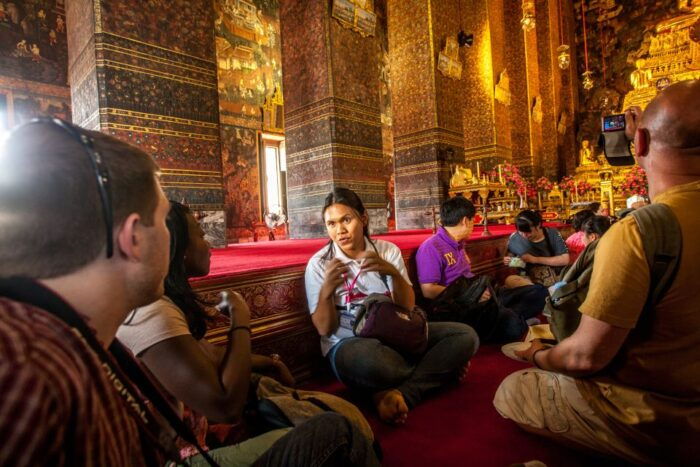 Bangkoks Highlights by Longtail Boat and on Foot - Responsible Tourism Practices