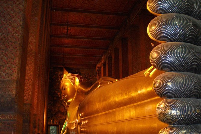 Bangkok'S Inspiring Buddhist Temples - Wat Phra Kaew and the Sacred Emerald Buddha