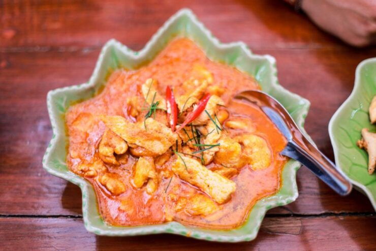 Bangkok'S Past With Local Taste Tour by Bike & Boat - Activity Highlights