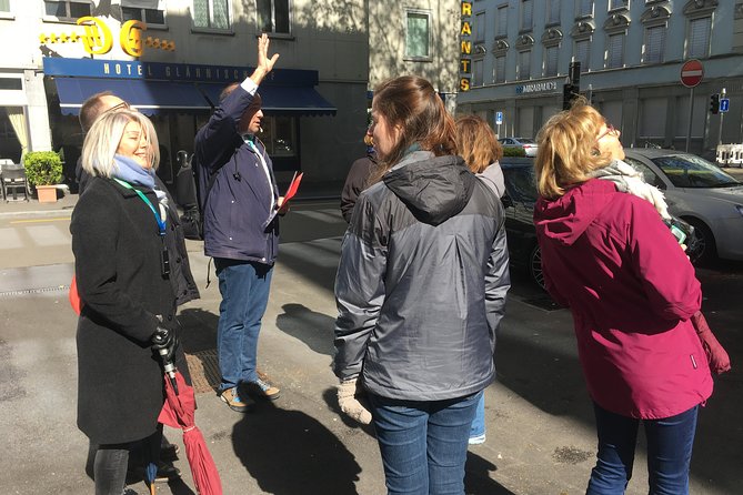 Banks and Notorious Clients: Stories About the Gnomes of Zurich - Zurichs Financial Center Explored