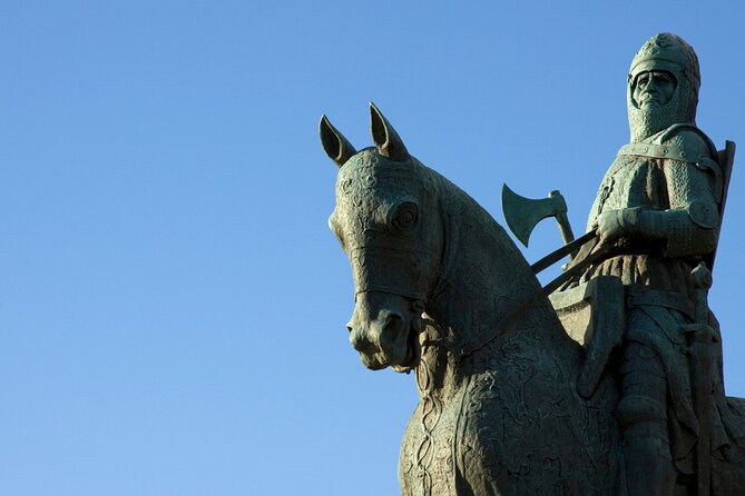 Bannockburn and Stirling Castle Private Tour Departing Glasgow - Booking and Reservation Information