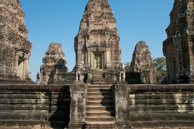 Banteay Srei & Angkor Big Circuit Tour - Return to Siem Reap