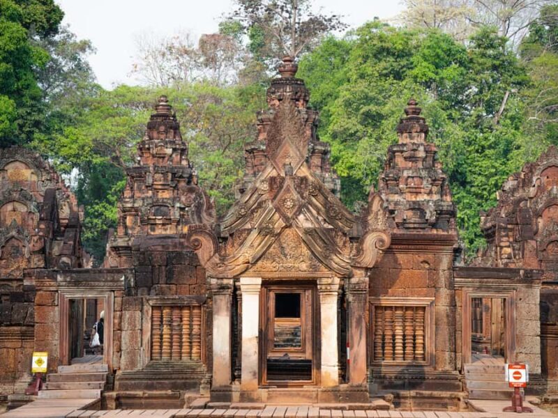Banteay Srei & Roluos Group: Temples of Early Angkor - Value and Pricing