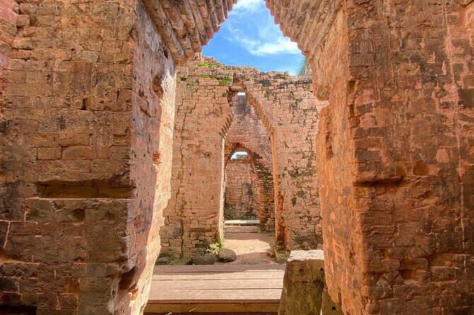 Banteay Srei with Neak Pean and Preah Khan Temple Tour - Practical Aspects of the Tour