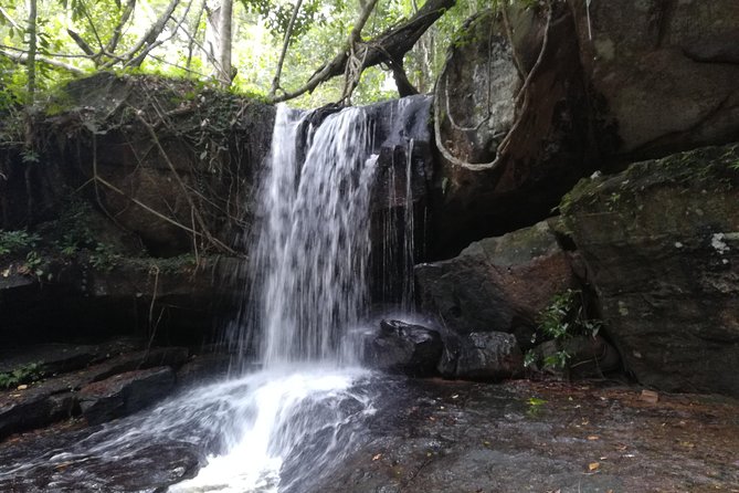 Banteay Srey ( Womans Temple), Kbal Spean and Beng Mealea Temple - Additional Information and Operator