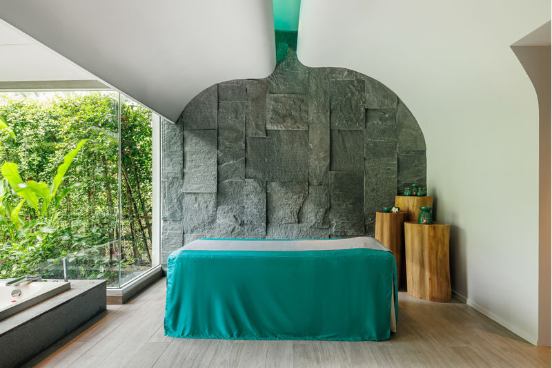 Banyan Tree Spa in Krabi - What the Rainforest hydrotherapy hour is like