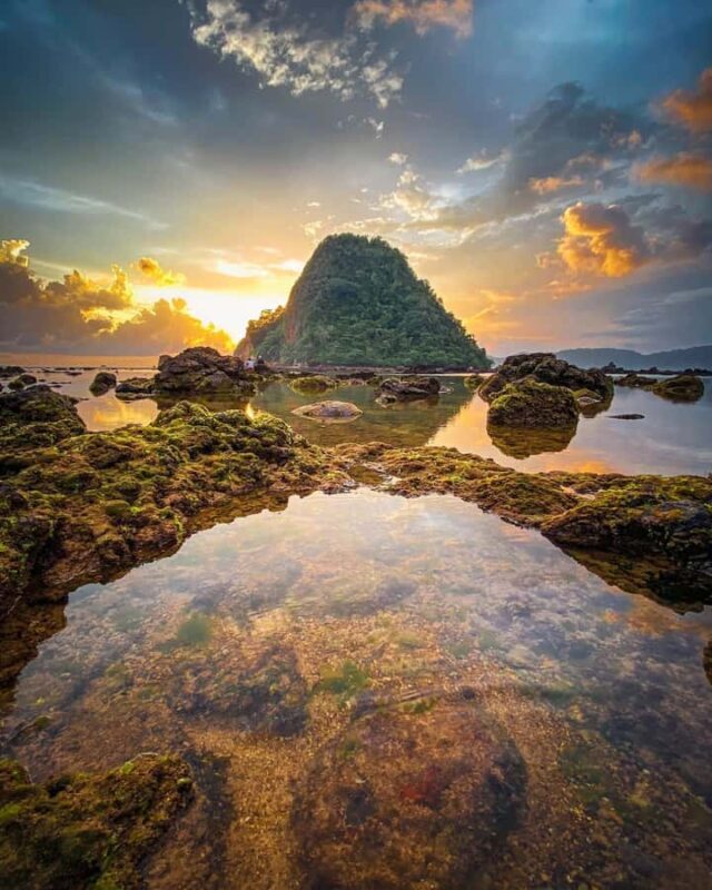 Banyuwangi: De Djawatan, Green, and Red Island Day Trip - An In-Depth Look at the Banyuwangi Day Tour