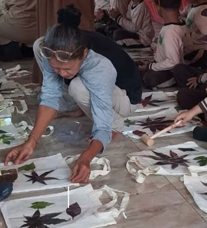 Banyuwangi: Eco Print Workshop with Local Artisan - Good To Know