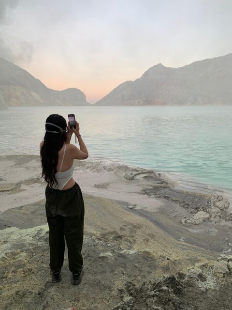 Banyuwangi: Ijen Blue Fire - Witnessing the Ijen Crater